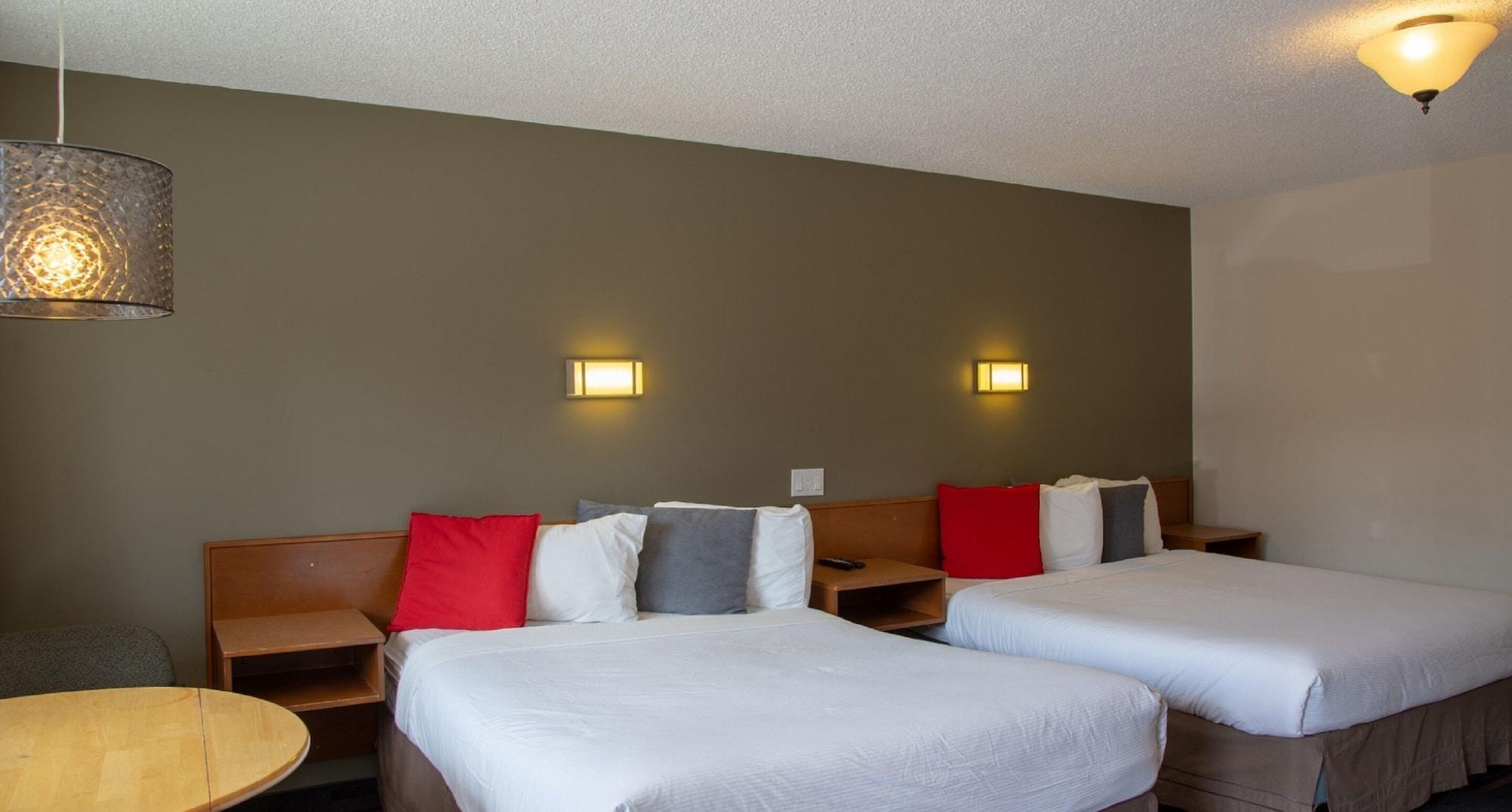 Rundle Mountain Lodge Canmore Dış mekan fotoğraf