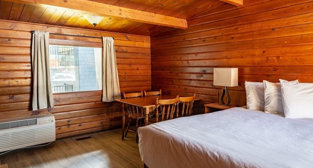 Rundle Mountain Lodge Canmore Dış mekan fotoğraf