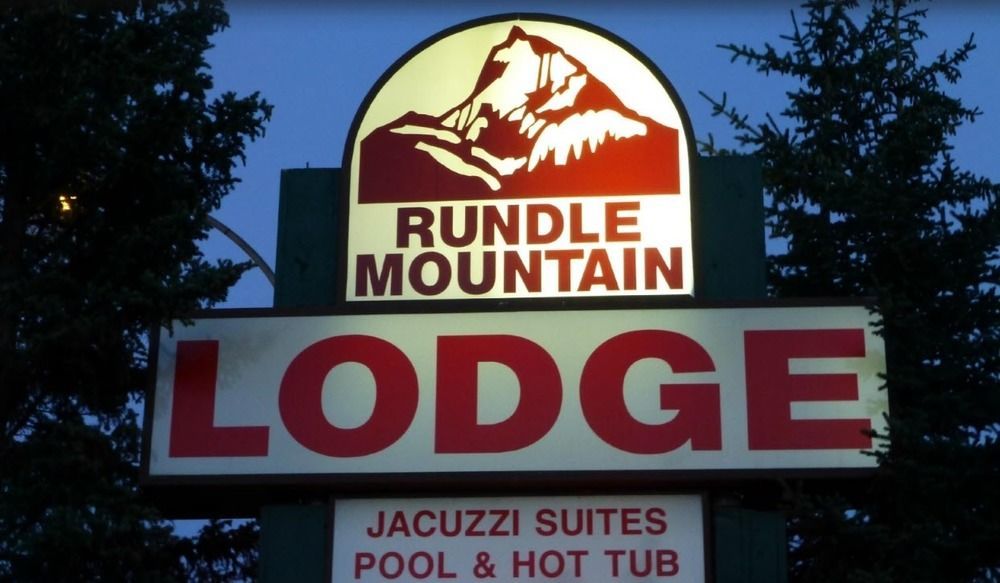 Rundle Mountain Lodge Canmore Dış mekan fotoğraf